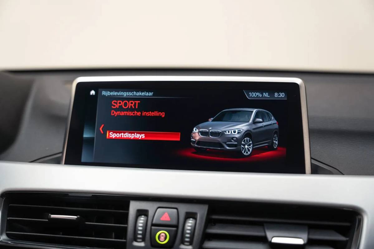 BMW X1 BMW X1 xDrive25e Executive Aut. [ LED Navi Camera ]