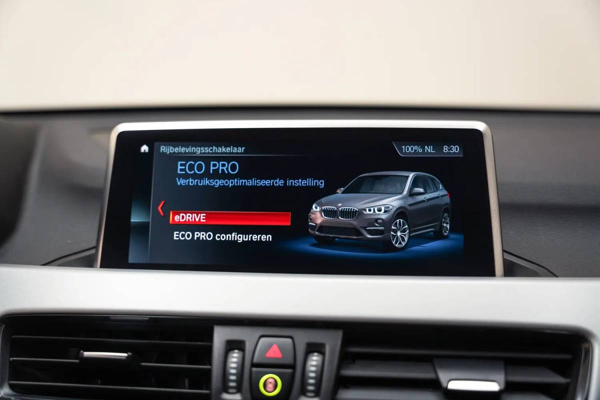 BMW X1 BMW X1 xDrive25e Executive Aut. [ LED Navi Camera ]