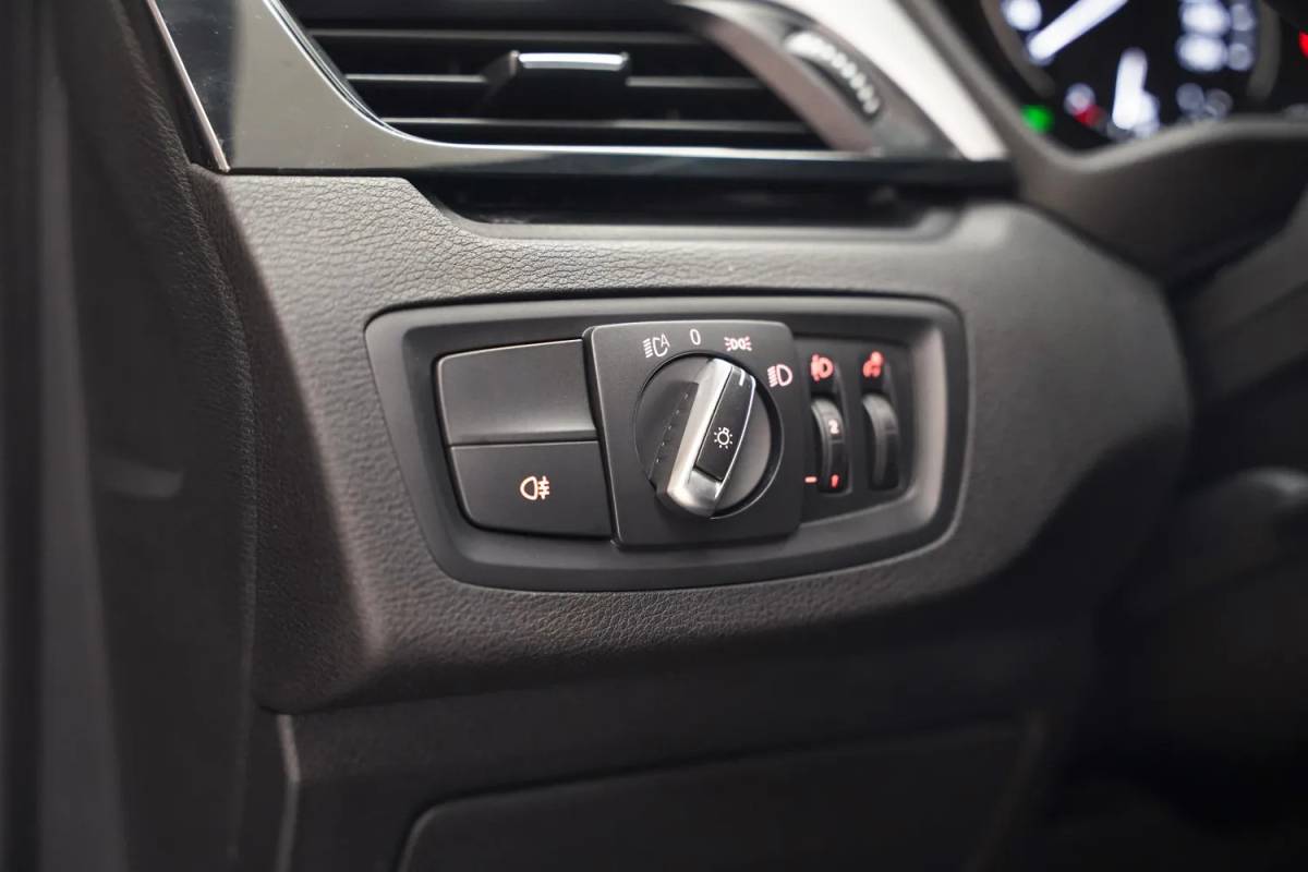 BMW X1 BMW X1 xDrive25e Executive Aut. [ LED Navi Camera ]