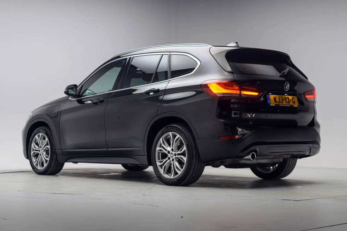 BMW X1 BMW X1 xDrive25e Executive Aut. [ LED Navi Camera ]