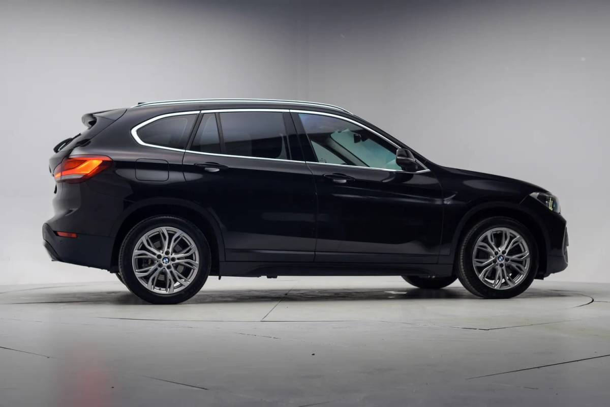 BMW X1 BMW X1 xDrive25e Executive Aut. [ LED Navi Camera ]