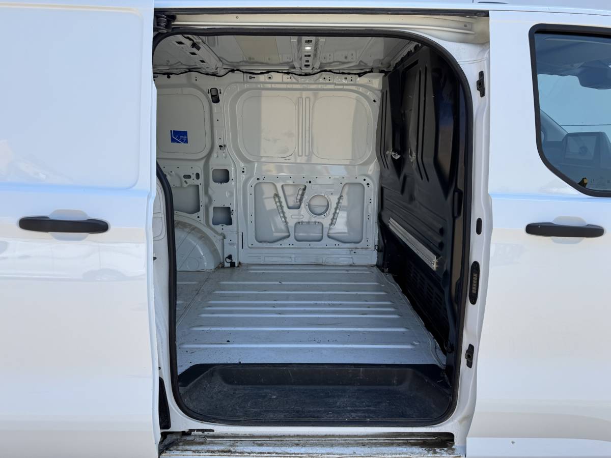 Ford Transit Custom Ford Transit Custom 2.0 TDCI 140PK AWD Automaat L1 4×4 4WD LED ACC Carplay Camera Navigatie Parkeersensoren v+a Vierwielaandrijving