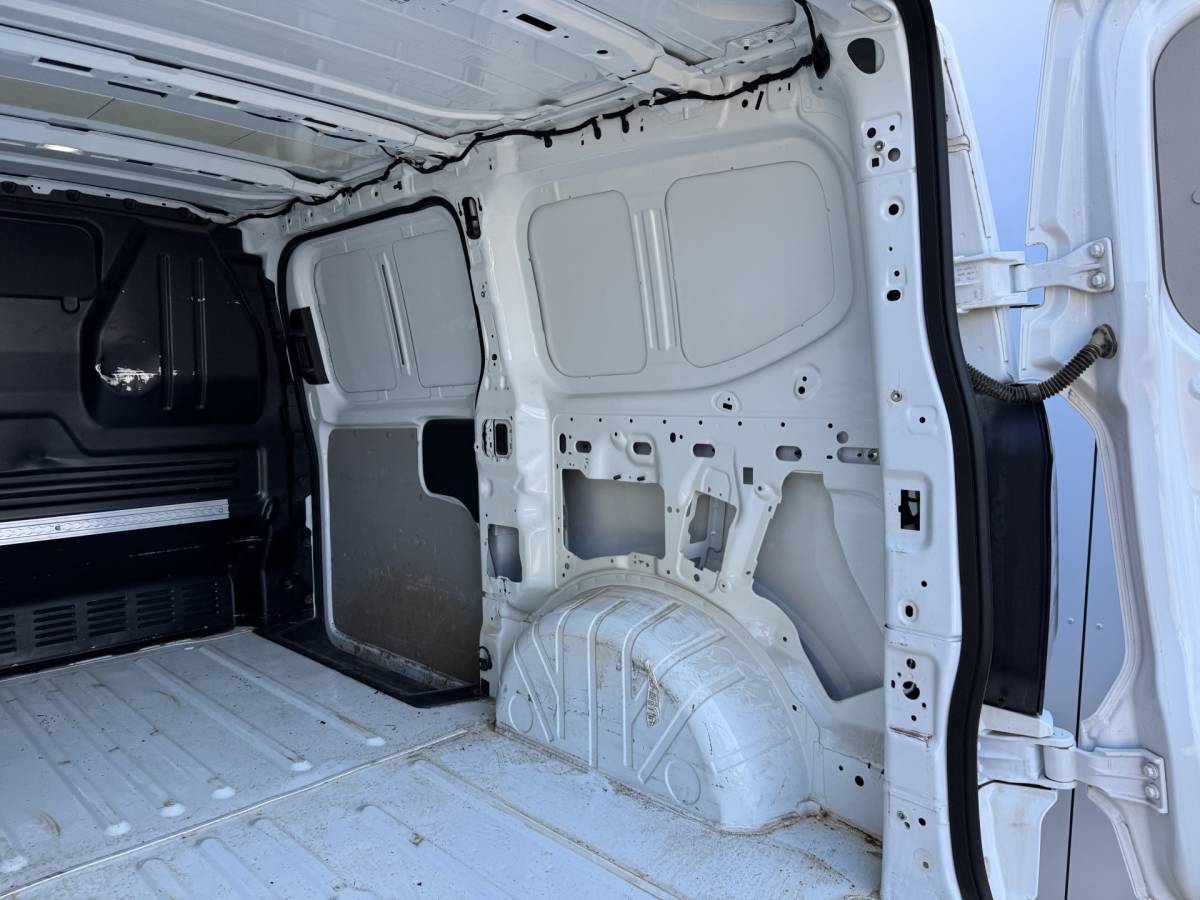 Ford Transit Custom Ford Transit Custom 2.0 TDCI 140PK AWD Automaat L1 4×4 4WD LED ACC Carplay Camera Navigatie Parkeersensoren v+a Vierwielaandrijving