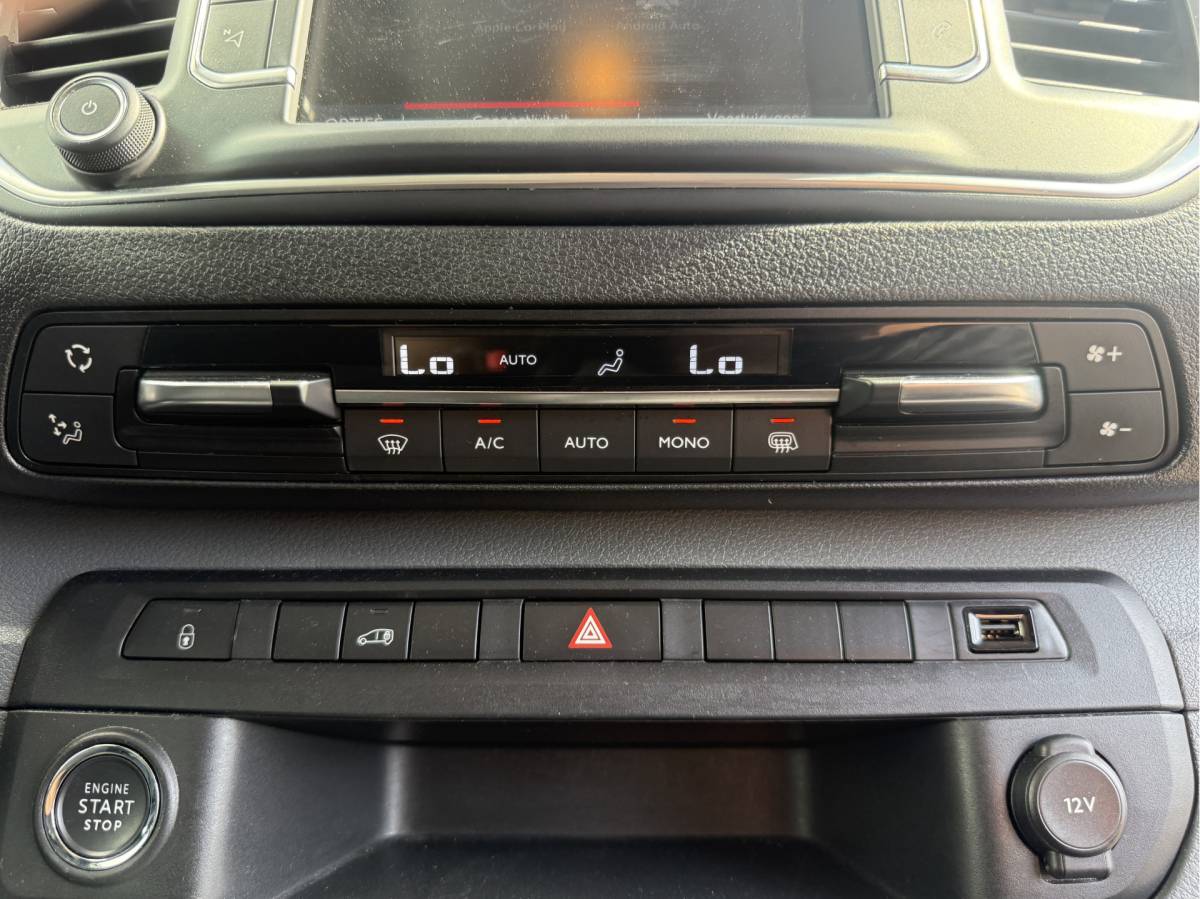 Fiat Scudo Fiat Scudo/ Opel Vivaro 2.0 145PK Automaat L2H1 Climate Control Cruise Control Trekhaak Carplay Camera Navigatie Parkeersensoren Euro 6