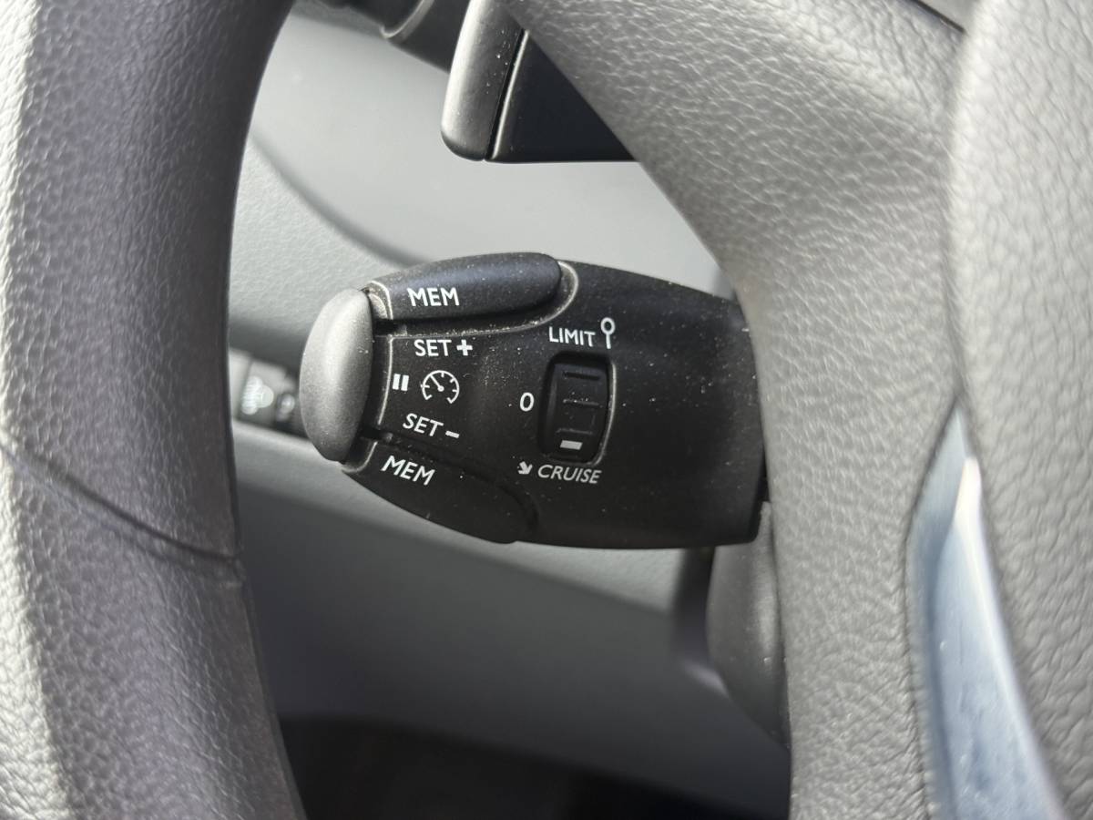Fiat Scudo Fiat Scudo/ Opel Vivaro 2.0 145PK Automaat L2H1 Climate Control Cruise Control Trekhaak Carplay Camera Navigatie Parkeersensoren Euro 6