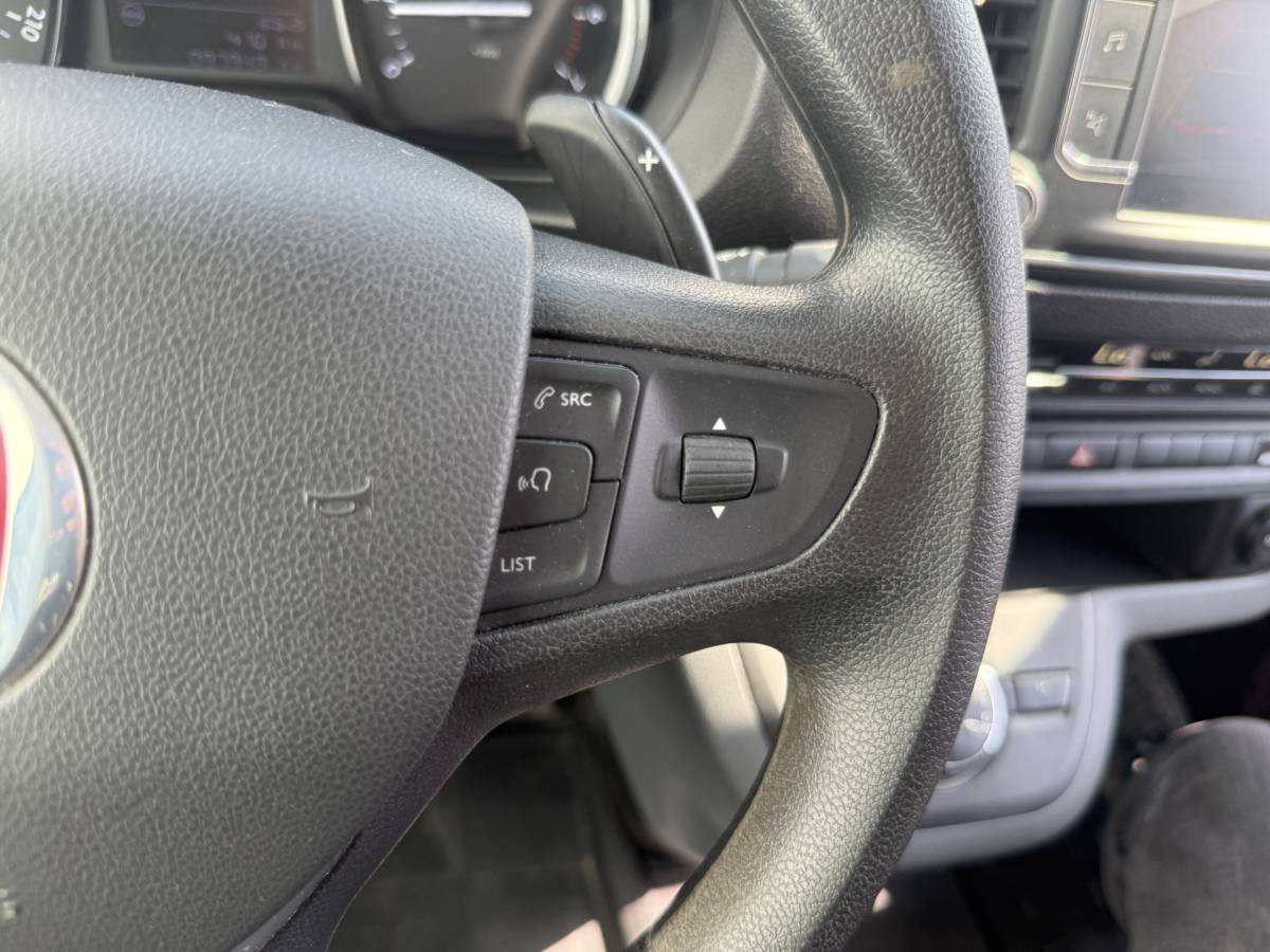 Fiat Scudo Fiat Scudo/ Opel Vivaro 2.0 145PK Automaat L2H1 Climate Control Cruise Control Trekhaak Carplay Camera Navigatie Parkeersensoren Euro 6