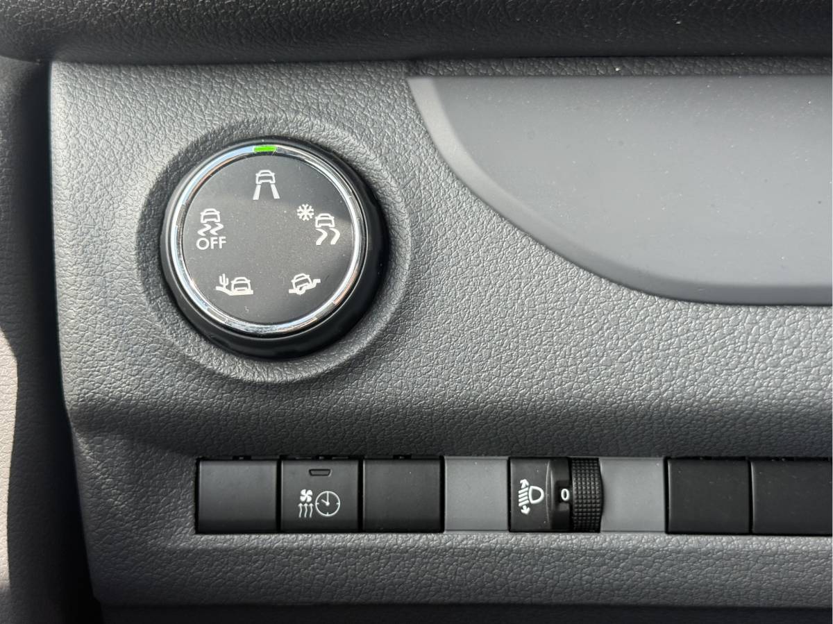 Fiat Scudo Fiat Scudo/ Opel Vivaro 2.0 145PK Automaat L2H1 Climate Control Cruise Control Trekhaak Carplay Camera Navigatie Parkeersensoren Euro 6