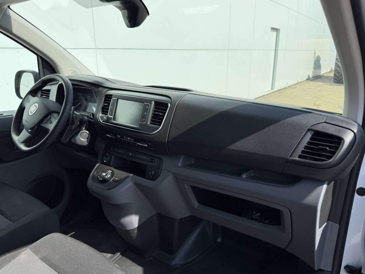 Fiat Scudo Fiat Scudo/ Opel Vivaro 2.0 145PK Automaat L2H1 Climate Control Cruise Control Trekhaak Carplay Camera Navigatie Parkeersensoren Euro 6