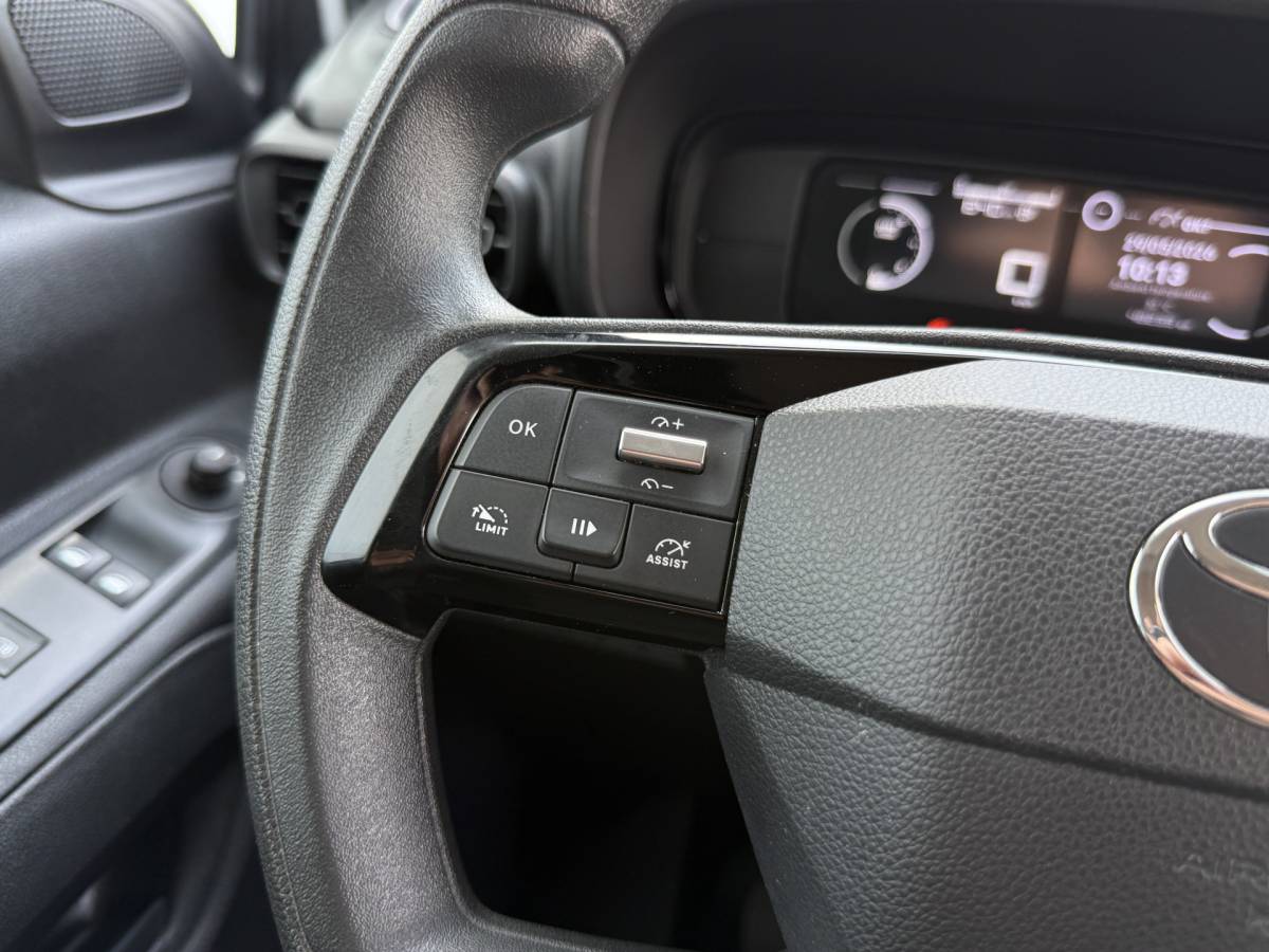 Toyota ProAce Toyota Proace City 1.5 D 100PK Nieuw Model! L1 Climate Control Cruise Control Lane Assist Stoelverwarming Parkeersensoren