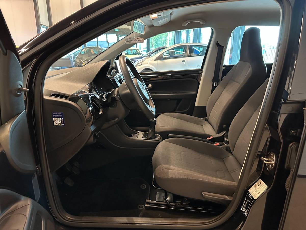 Volkswagen up! Volkswagen Up! 1.0 BlueMotion MOVE UP!-uitv 5-DEURS|AIRCO|ISOFIX|STUURBEKRACHTIGING|NAP|nwe APK+ONDERHOUDSBEURT BIJ AFLEVERING