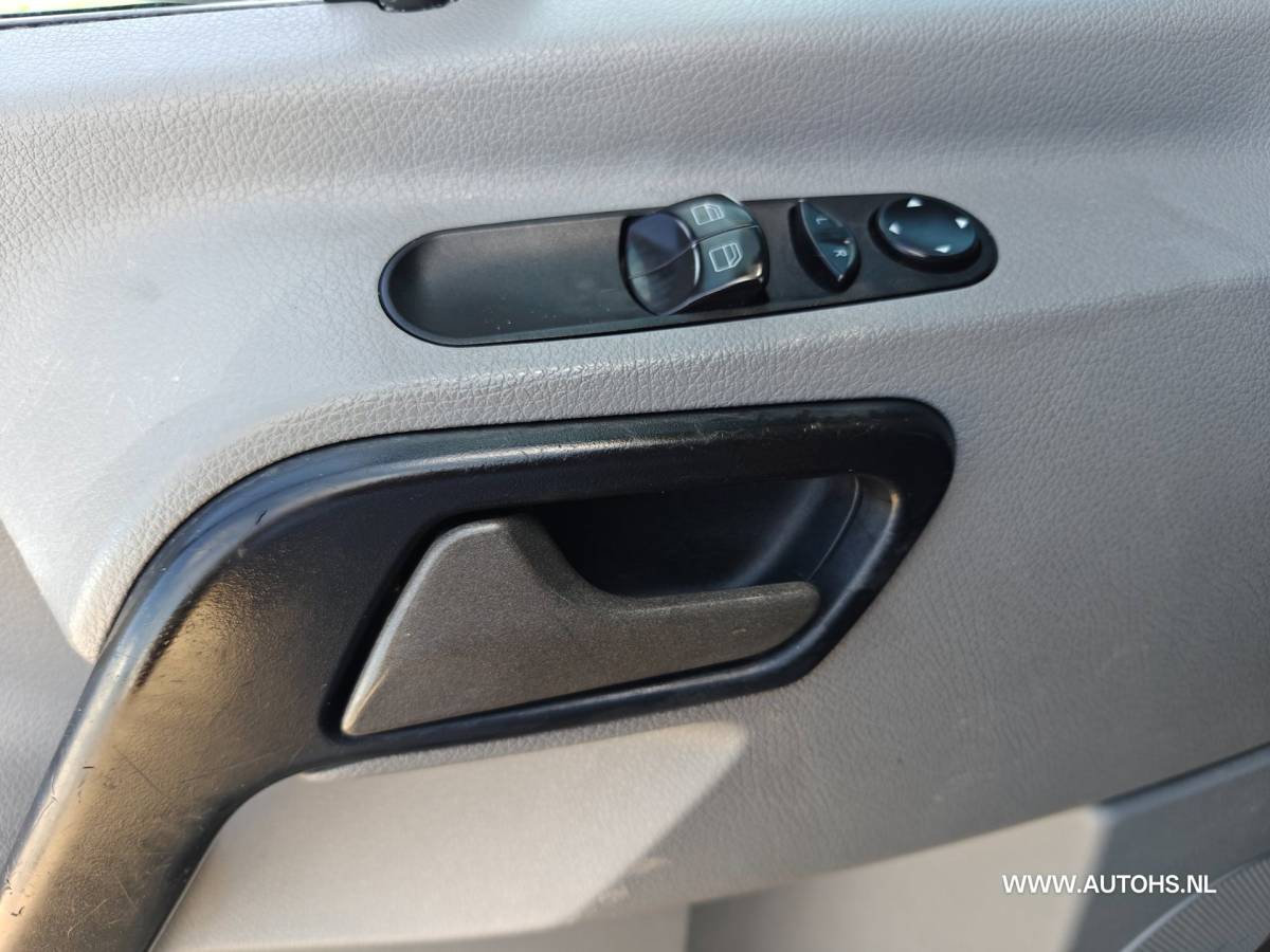Mercedes-Benz Sprinter Mercedes-Benz Sprinter 2.2 CDI , Apk Feb. 2027 , Camera , 3 persoons , leuke werkbus.
