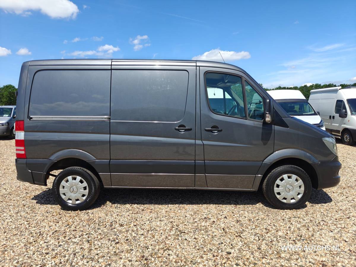 Mercedes-Benz Sprinter Mercedes-Benz Sprinter 2.2 CDI , Apk Feb. 2027 , Camera , 3 persoons , leuke werkbus.