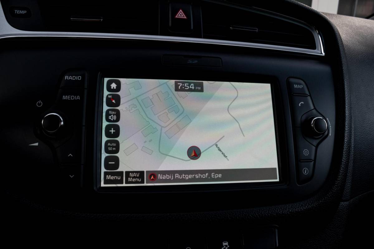 Kia cee'd Kia cee’d Sportswagon 1.0 T-GDi ComfortPlusLine Navigator|1e EIGENAAR|INCL. NW APK+SERVICEBEURT|CAMERA|CARPLAY|CLIMATE|PDC|CRUISE|NAVI