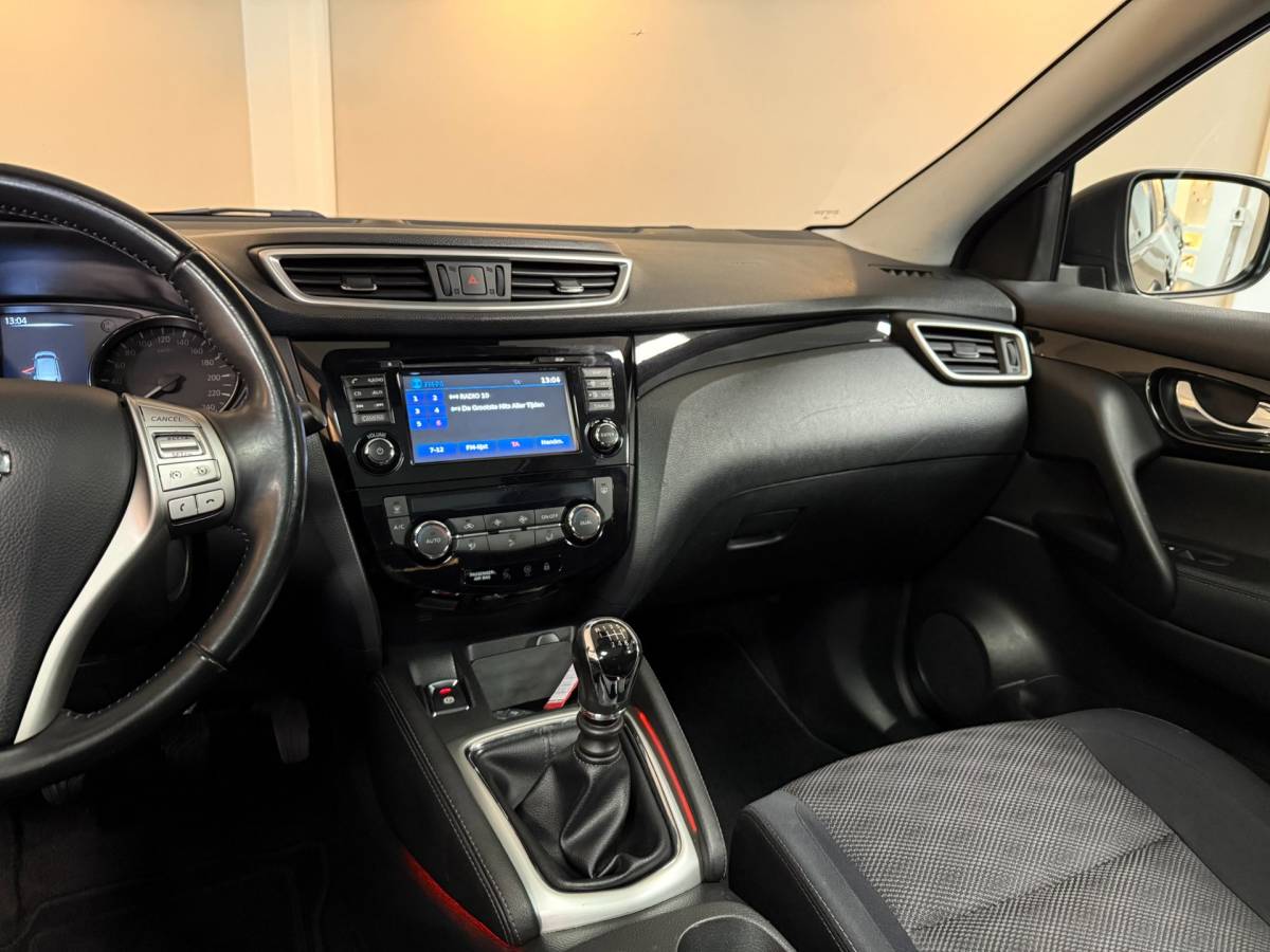 Nissan QASHQAI Nissan Qashqai 1.2 Connect Edition *Pano* Camera|Navi|Cruise|DAB|PDC|NAP