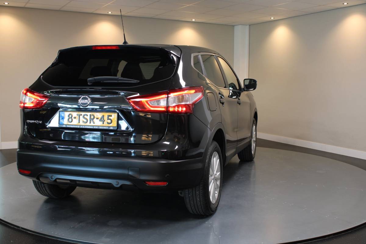 Nissan QASHQAI Nissan Qashqai 1.2 Connect Edition *Pano* Camera|Navi|Cruise|DAB|PDC|NAP