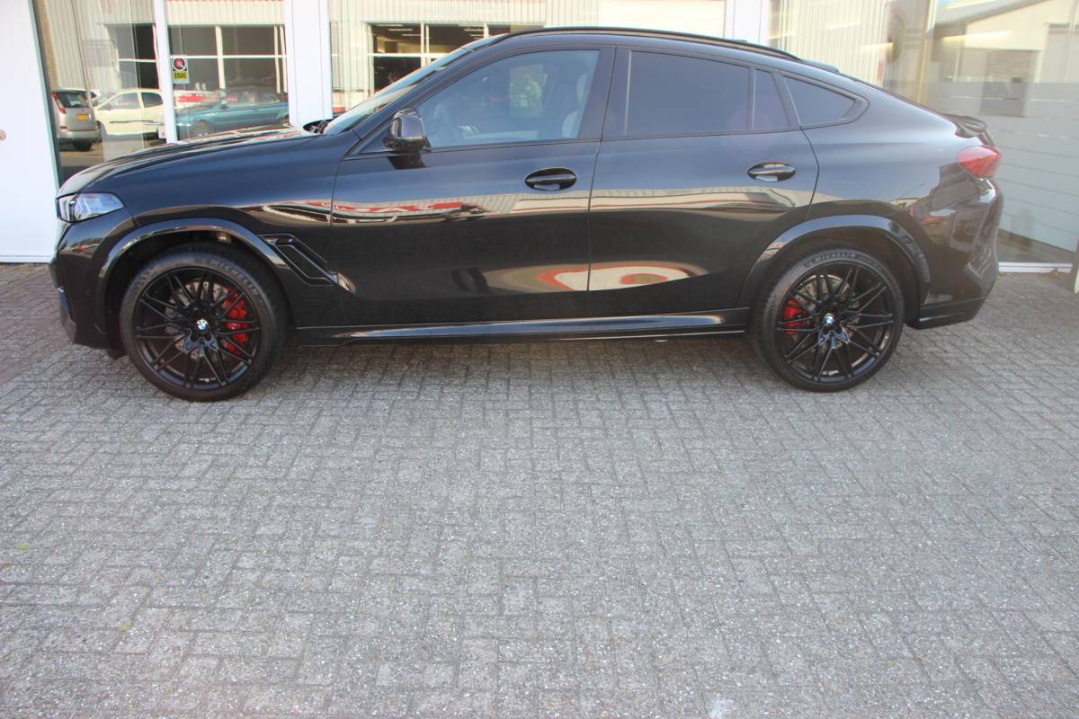 BMW X6 BMW X6 M Competition