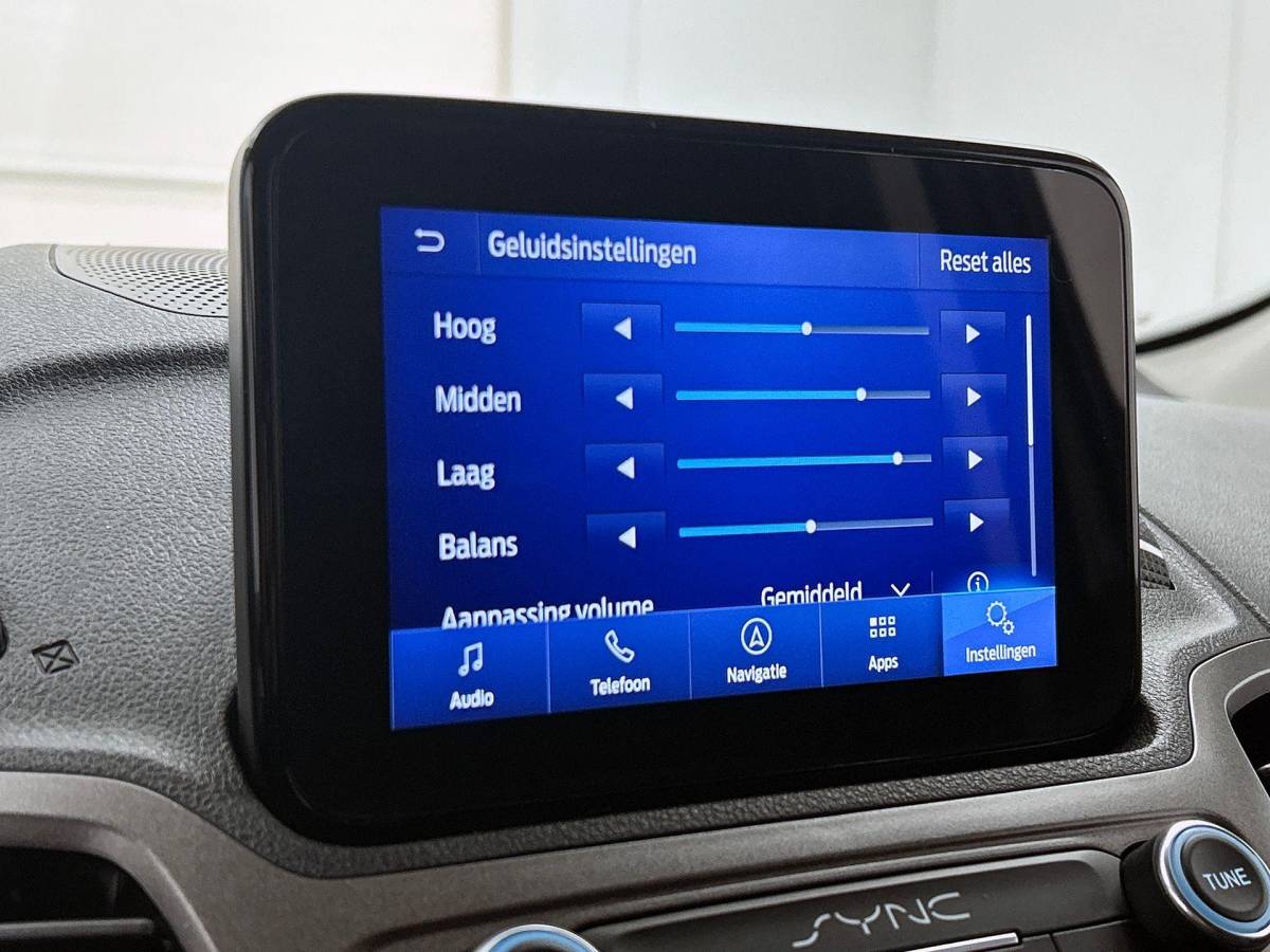 Ford Transit Connect Ford Transit Connect 1.5 EcoBlue L2 Trend Automaat Navigatie Airco Parkeersensoren Cruise Control 3Zits Camera DAB+