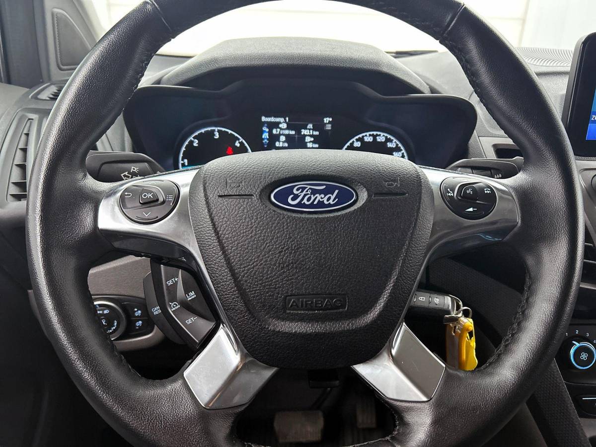 Ford Transit Connect Ford Transit Connect 1.5 EcoBlue L2 Trend Automaat Navigatie Airco Parkeersensoren Cruise Control 3Zits Camera DAB+