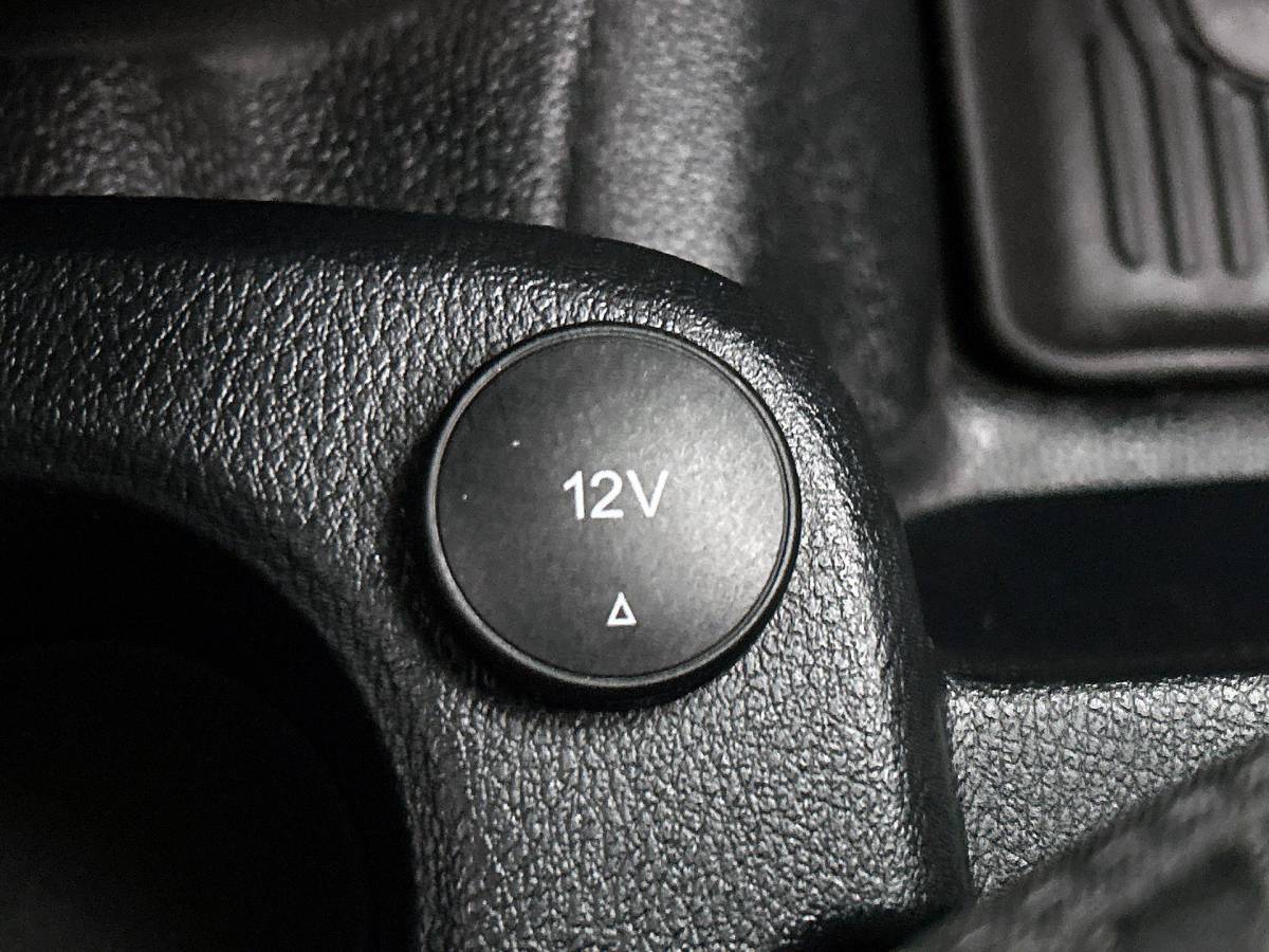 Ford Transit Connect Ford Transit Connect 1.5 EcoBlue L2 Trend Automaat Navigatie Airco Parkeersensoren Cruise Control 3Zits Camera DAB+