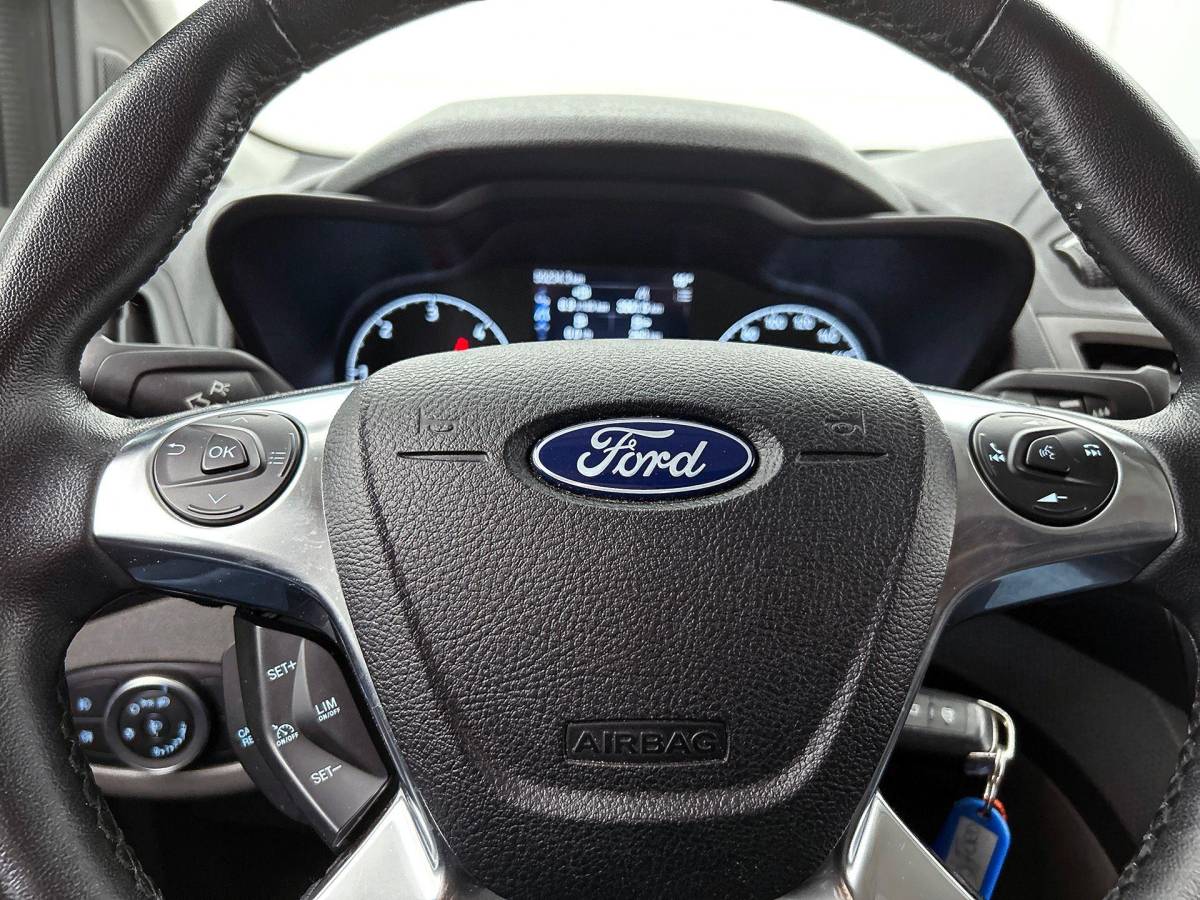 Ford Transit Connect Ford Transit Connect 1.5 EcoBlue Automaat L2 Trend Navigatie Airco Parkeersensoren Cruise Control Camera