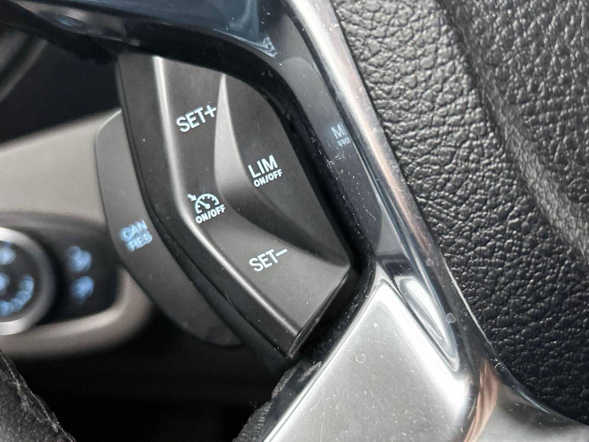 Ford Transit Connect Ford Transit Connect 1.5 EcoBlue Automaat L2 Trend Navigatie Airco Parkeersensoren Cruise Control Camera