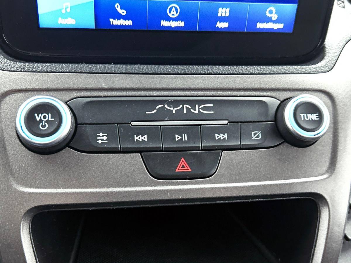 Ford Transit Connect Ford Transit Connect 1.5 EcoBlue Automaat L2 Trend Navigatie Airco Parkeersensoren Cruise Control Camera