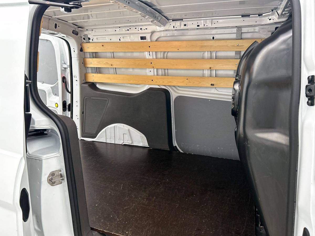 Ford Transit Connect Ford Transit Connect 1.5 EcoBlue Automaat L2 Trend Navigatie Airco Parkeersensoren Cruise Control 3Zits Camera DAB+