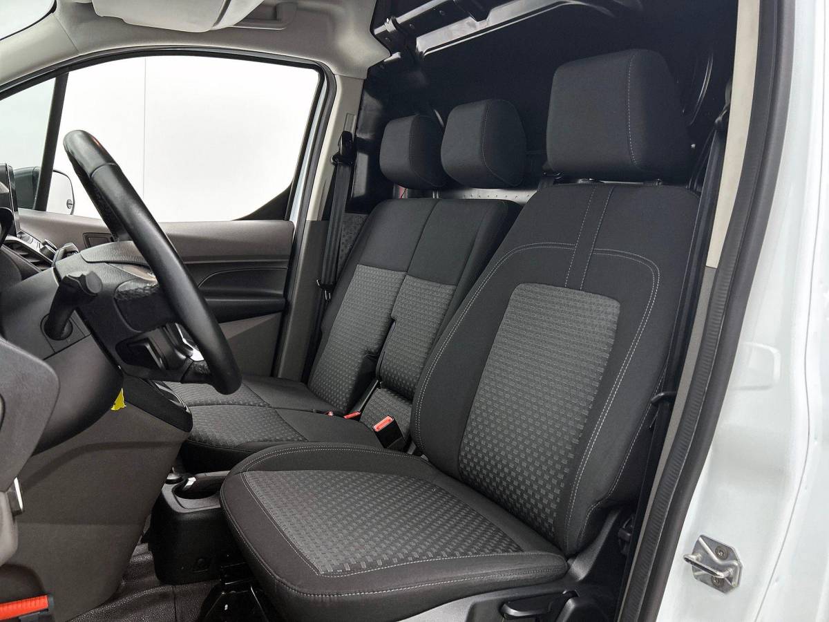 Ford Transit Connect Ford Transit Connect 1.5 EcoBlue Automaat L2 Trend Navigatie Airco Parkeersensoren Cruise Control 3Zits Camera DAB+