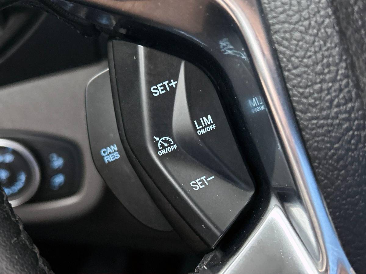 Ford Transit Connect Ford Transit Connect 1.5 EcoBlue Automaat L2 Trend Navigatie Airco Parkeersensoren Cruise Control 3Zits Camera DAB+