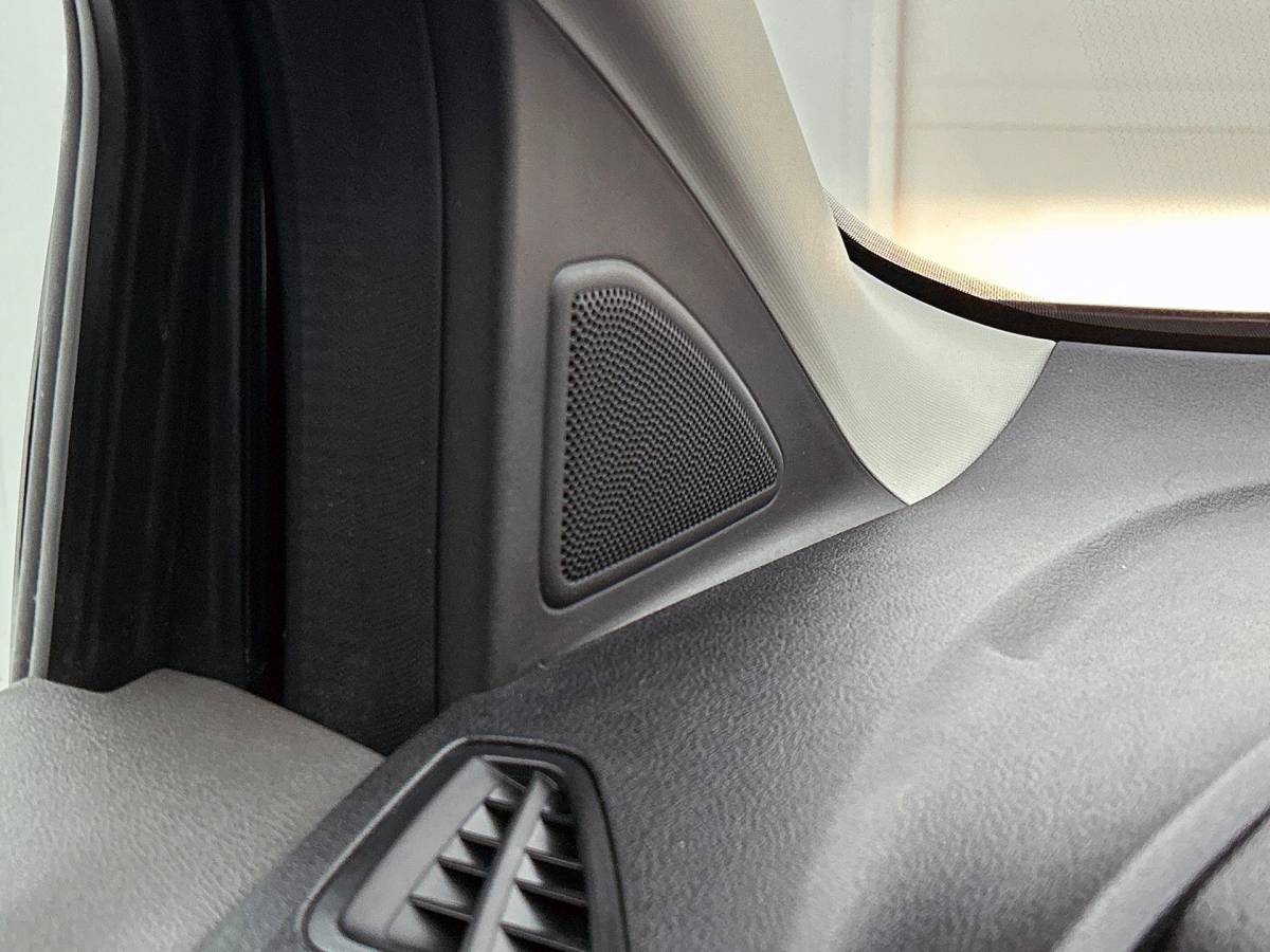 Ford Transit Connect Ford Transit Connect 1.5 EcoBlue L2 Trend Navigatie Airco Apple Carplay/Android Auto DAB+ Parkeersensoren Camera Bluetooth