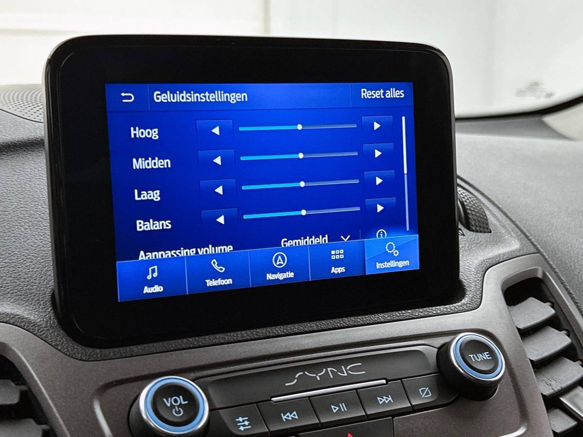 Ford Transit Connect Ford Transit Connect 1.5 EcoBlue L2 Trend Navigatie Airco Apple Carplay/Android Auto DAB+ Parkeersensoren Camera Bluetooth