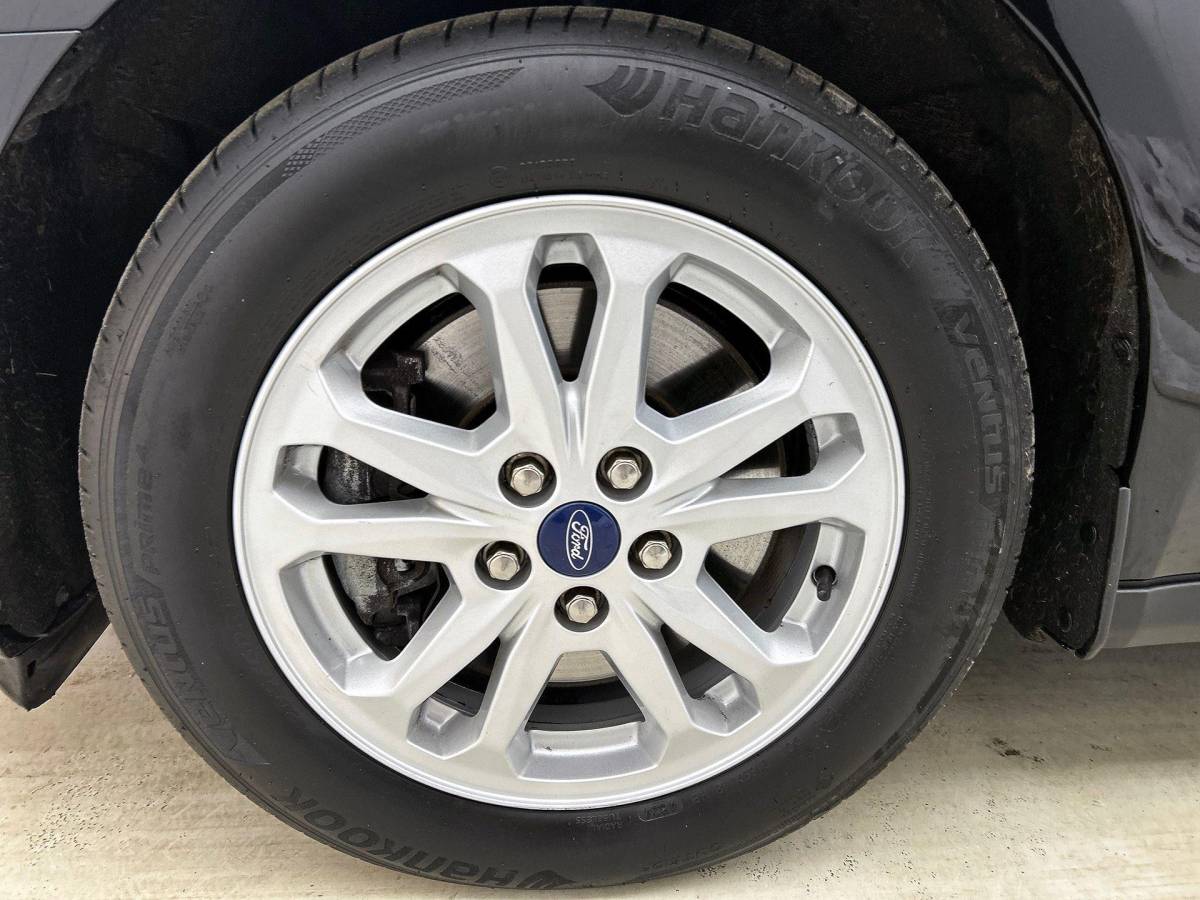 Ford Transit Connect Ford Transit Connect 1.5 EcoBlue L2 Trend Navigatie Airco Apple Carplay/Android Auto DAB+ Parkeersensoren Camera Bluetooth