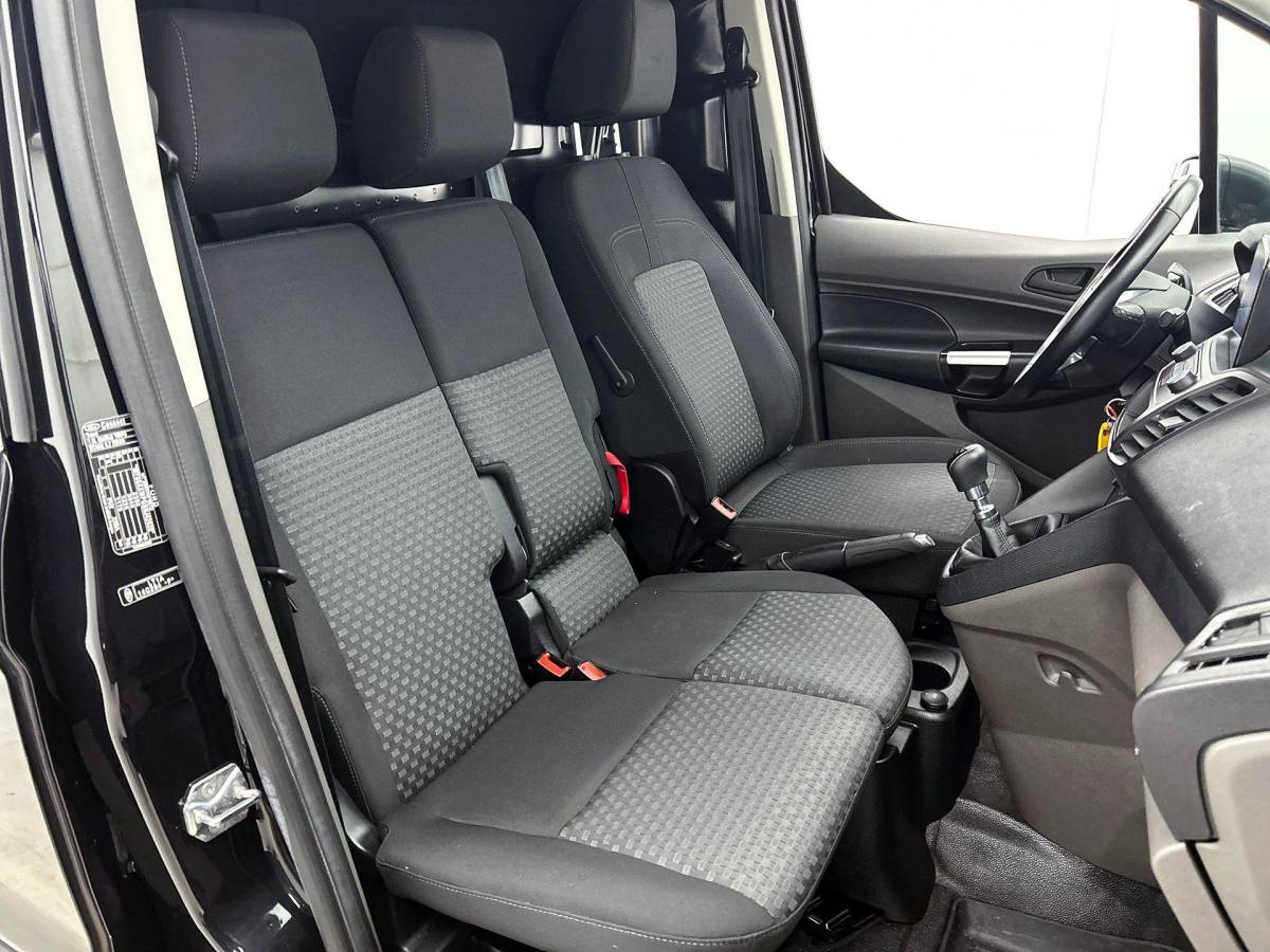 Ford Transit Connect Ford Transit Connect 1.5 EcoBlue L2 Trend Navigatie Airco Apple Carplay/Android Auto DAB+ Parkeersensoren Camera Bluetooth
