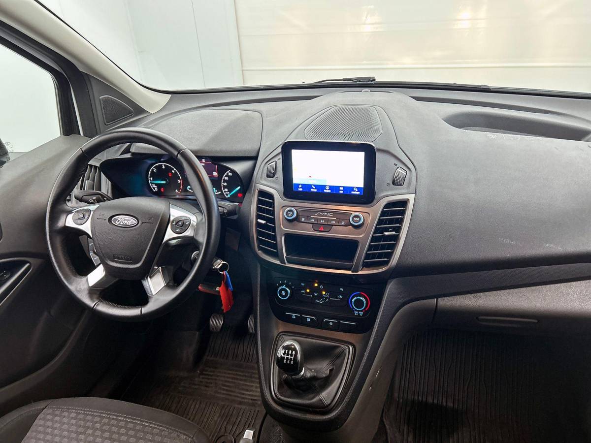 Ford Transit Connect Ford Transit Connect 1.5 EcoBlue L2 Trend Navigatie Airco DAB+ Parkeersensoren Camera Bluetooth LM Velgen Apple Carplay/Android auto 3Zits