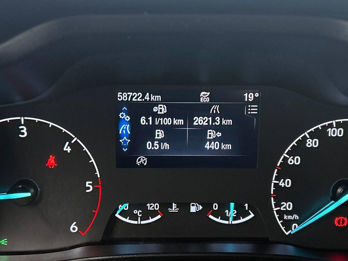 Ford Transit Connect Ford Transit Connect 1.5 EcoBlue L2 Trend Navigatie Airco DAB+ Parkeersensoren Camera Bluetooth LM Velgen Apple Carplay/Android auto 3Zits