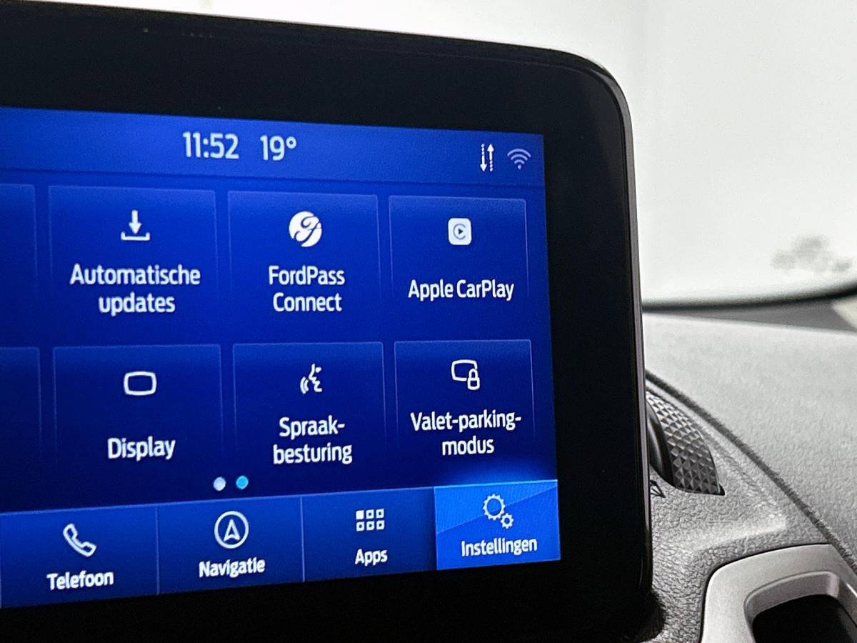 Ford Transit Connect Ford Transit Connect 1.5 EcoBlue L2 Trend Navigatie Airco DAB+ Parkeersensoren Camera Bluetooth LM Velgen Apple Carplay/Android auto 3Zits