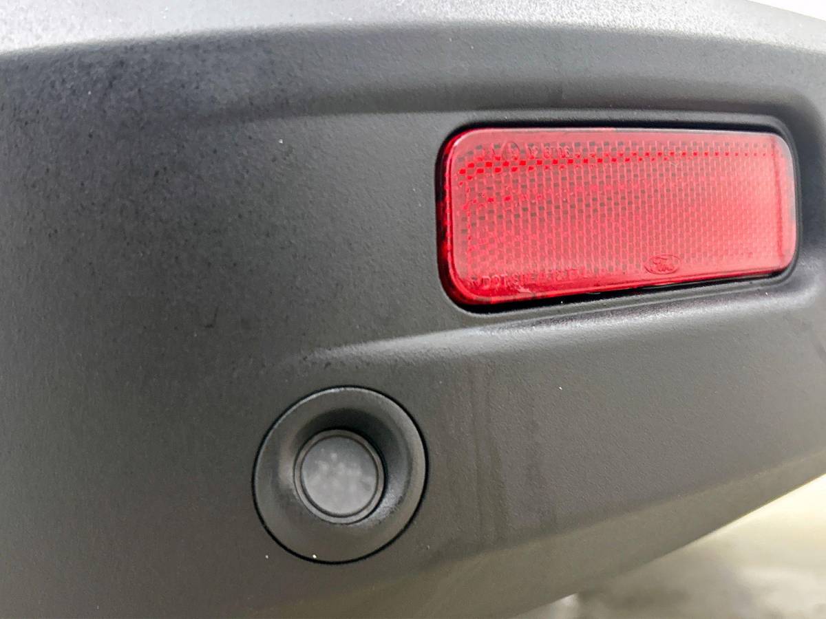 Ford Transit Connect Ford Transit Connect 1.5 EcoBlue L2 Trend Navigatie Airco DAB+ Parkeersensoren Camera Bluetooth LM Velgen Apple Carplay/Android auto 3Zits