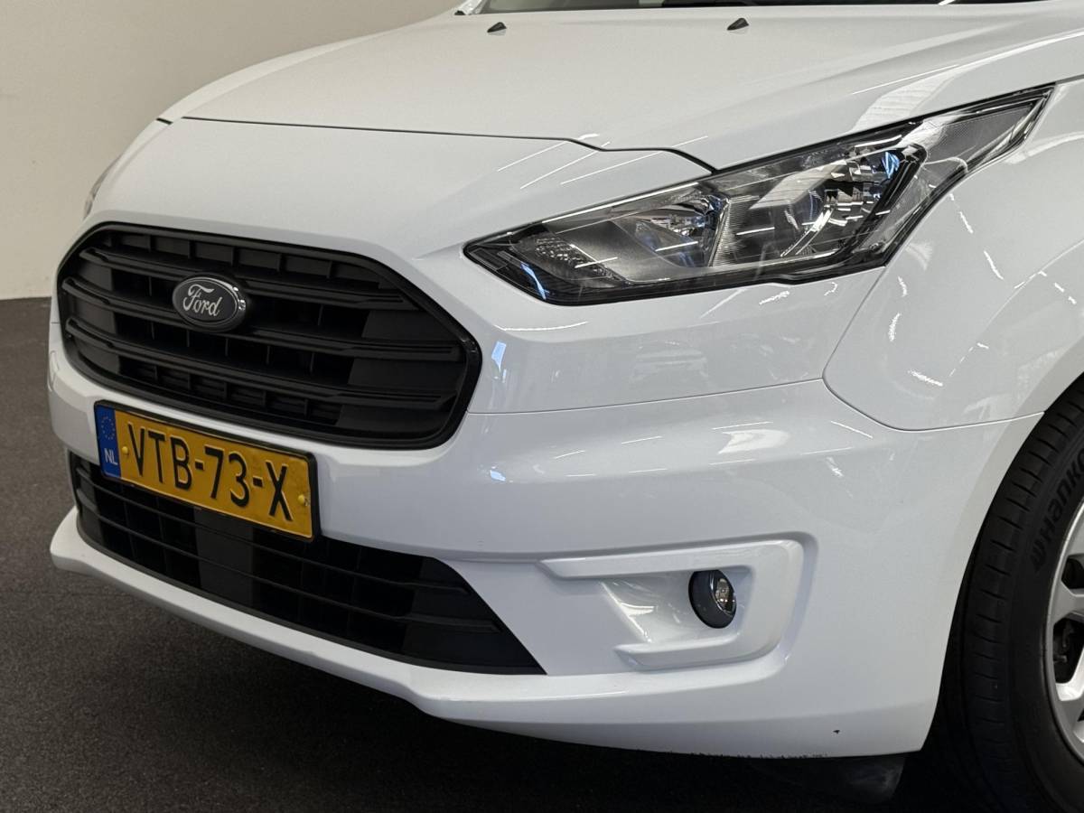 Ford Transit Connect Ford Transit Connect 1.5 EcoBlue L2 Trend Navigatie Airco DAB+ Parkeersensoren Camera Bluetooth LM Velgen Apple Carplay/Android auto 3Zits