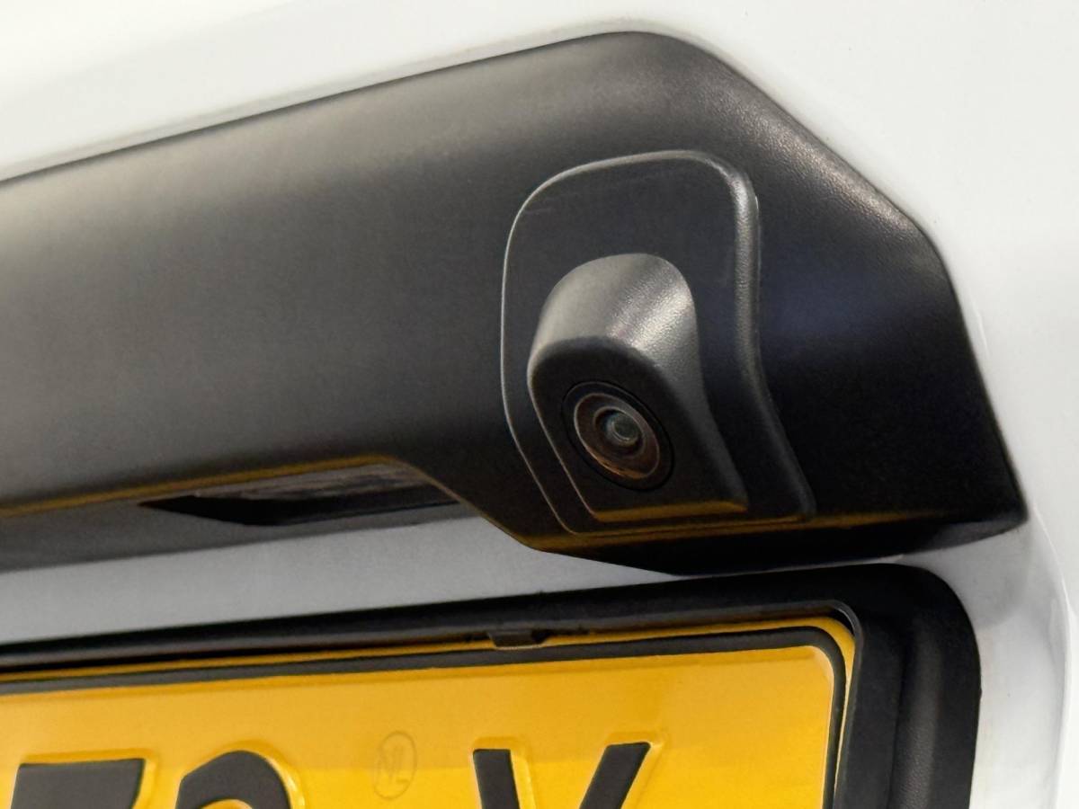 Ford Transit Connect Ford Transit Connect 1.5 EcoBlue L2 Trend Navigatie Airco DAB+ Parkeersensoren Camera Bluetooth LM Velgen Apple Carplay/Android auto 3Zits