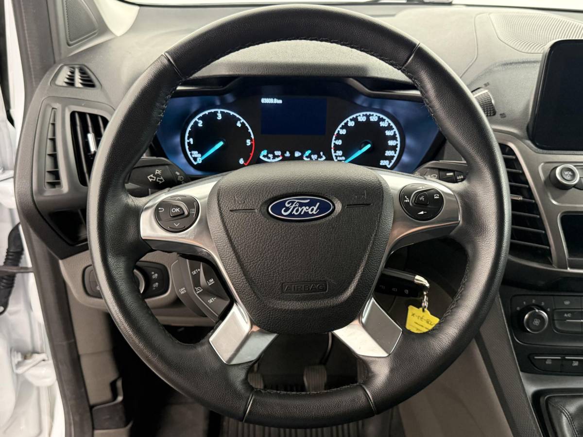 Ford Transit Connect Ford Transit Connect 1.5 EcoBlue L2 Trend Navigatie Airco DAB+ Parkeersensoren Camera Bluetooth LM Velgen Apple Carplay/Android auto 3Zits