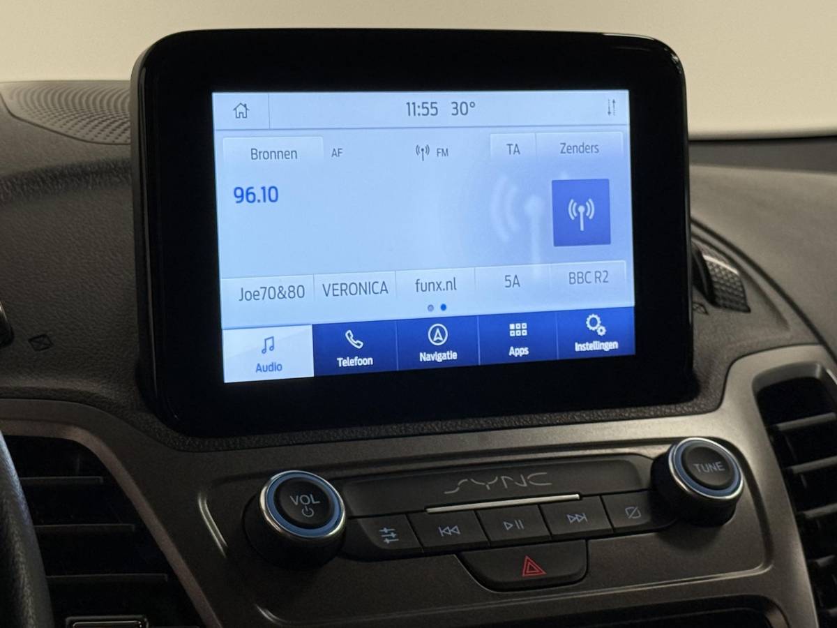 Ford Transit Connect Ford Transit Connect 1.5 EcoBlue L2 Trend Navigatie Airco DAB+ Parkeersensoren Camera Bluetooth LM Velgen Apple Carplay/Android auto 3Zits