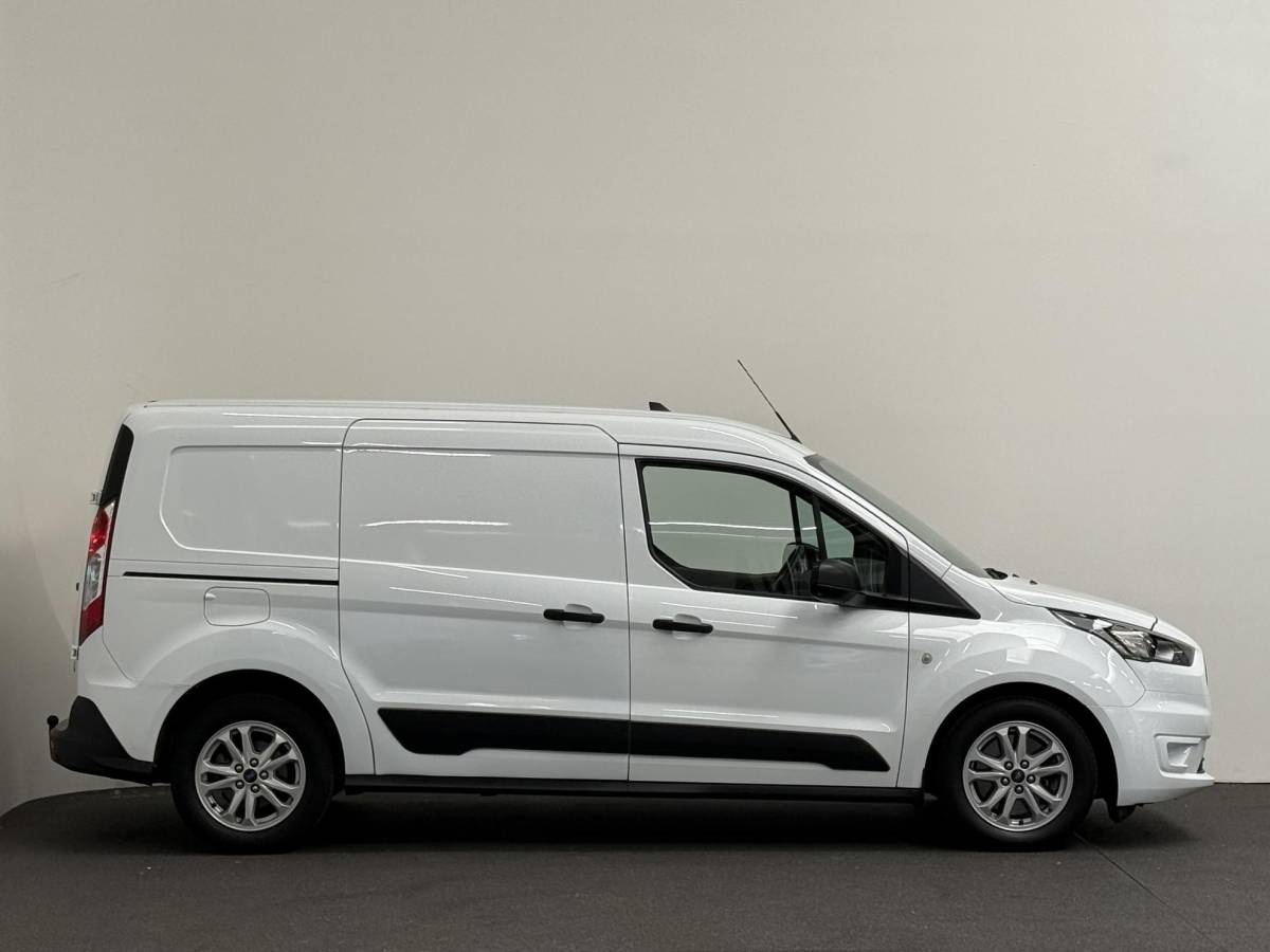 Ford Transit Connect Ford Transit Connect 1.5 EcoBlue L2 Trend Navigatie Airco DAB+ Parkeersensoren Camera Bluetooth LM Velgen Apple Carplay/Android auto 3Zits