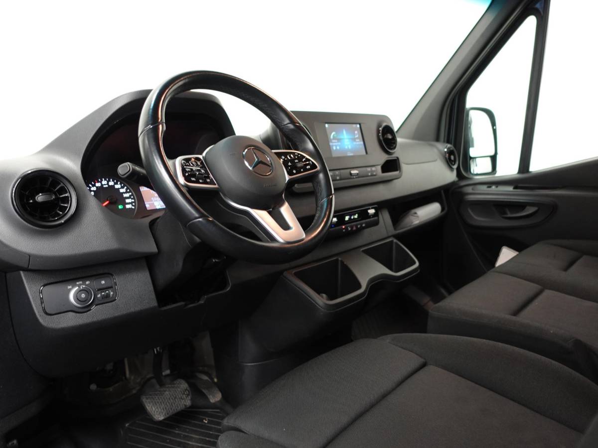 Mercedes-Benz Sprinter Mercedes-Benz Sprinter 311 1.9 CDI L3H2 Automaat Airco Navi Imperiaal Cruise Trekhaak