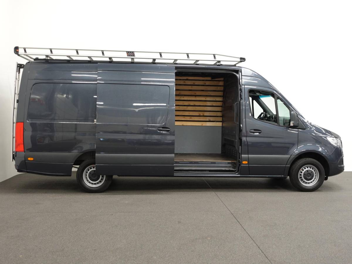 Mercedes-Benz Sprinter Mercedes-Benz Sprinter 311 1.9 CDI L3H2 Automaat Airco Navi Imperiaal Cruise Trekhaak