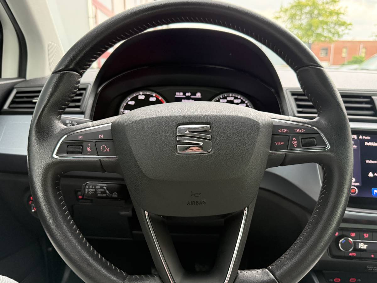 SEAT Arona SEAT Arona BWJ 2021 1.0 TSI 96 PK Style Business Intense FULL LED | CAMERA | KEYLESS | ADAPTIVE CRUISE |  CARPLAY + ANDROID | NAVI | CLIMA | LMV | PDC