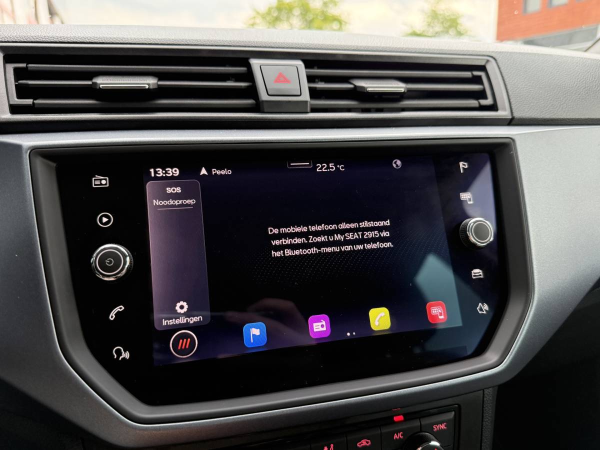 SEAT Arona SEAT Arona BWJ 2021 1.0 TSI 96 PK Style Business Intense FULL LED | CAMERA | KEYLESS | ADAPTIVE CRUISE |  CARPLAY + ANDROID | NAVI | CLIMA | LMV | PDC