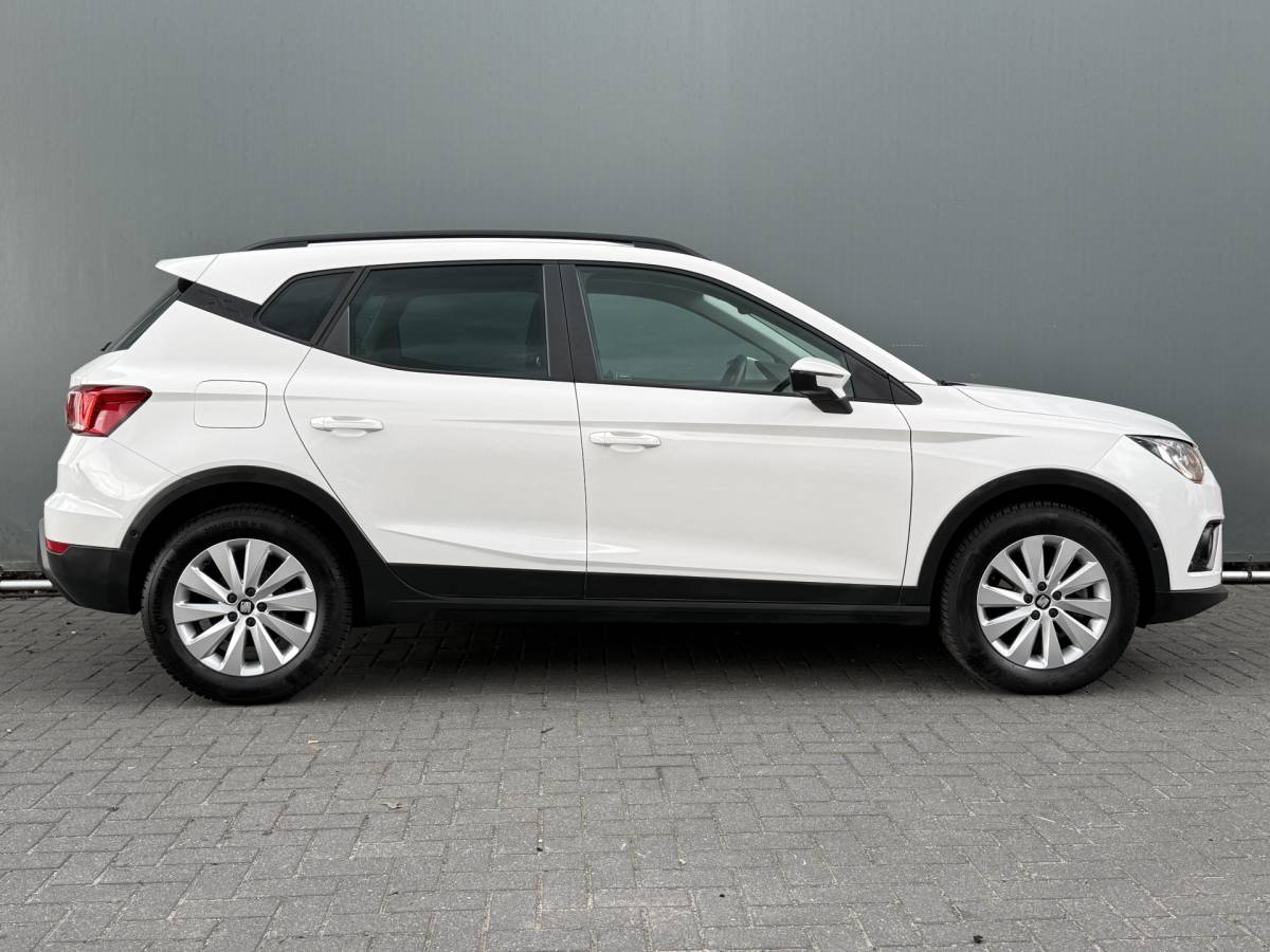 SEAT Arona SEAT Arona BWJ 2021 1.0 TSI 96 PK Style Business Intense FULL LED | CAMERA | KEYLESS | ADAPTIVE CRUISE |  CARPLAY + ANDROID | NAVI | CLIMA | LMV | PDC