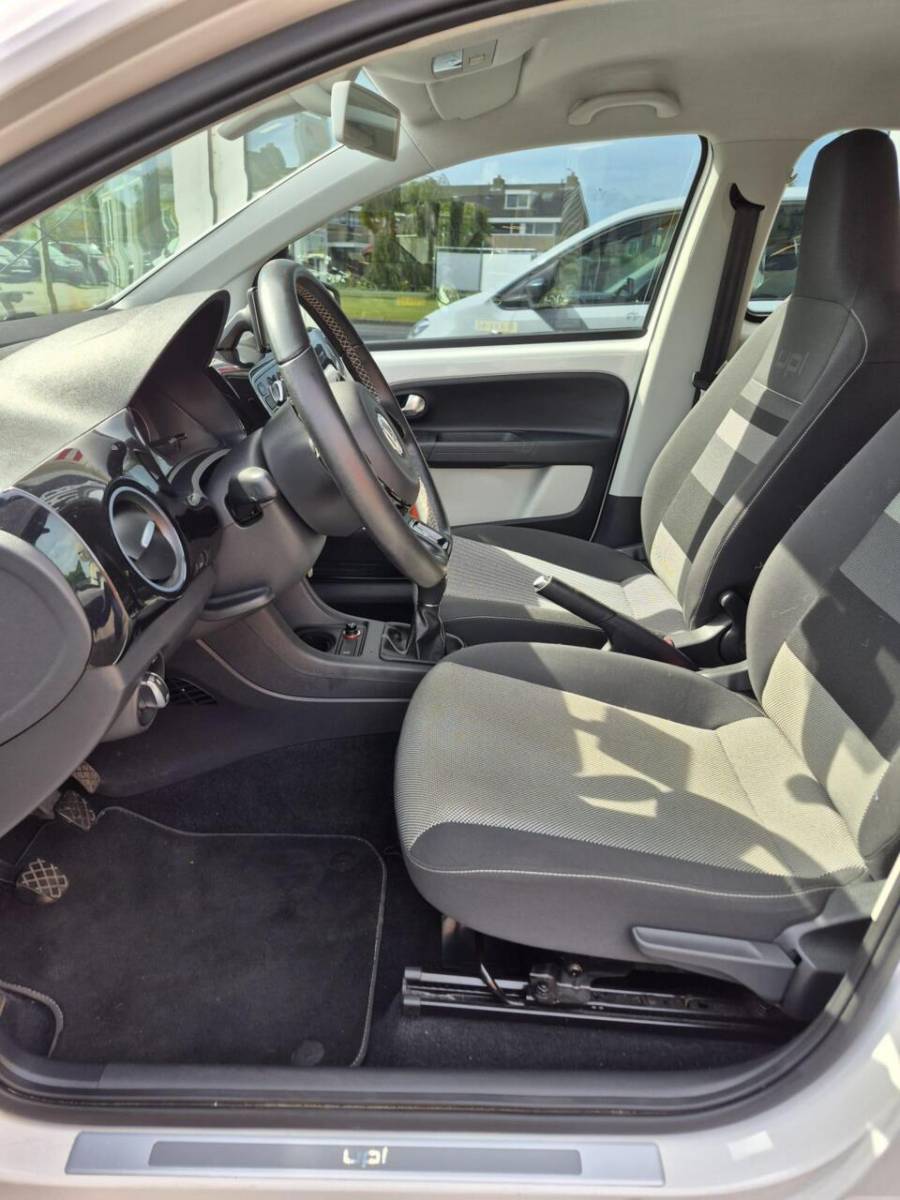 Volkswagen up! Volkswagen Up! 1.0 cheer up! BlueMotion
