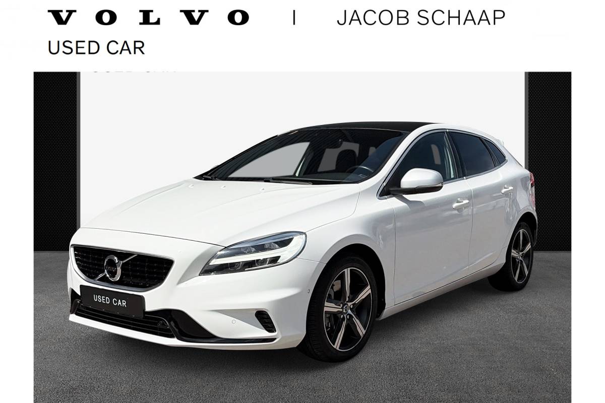 Volvo V40 Volvo V40 1.5 T3 Polar+ Sport / Audio Harman Kardon / Panorama dak / 17″ Velgen /