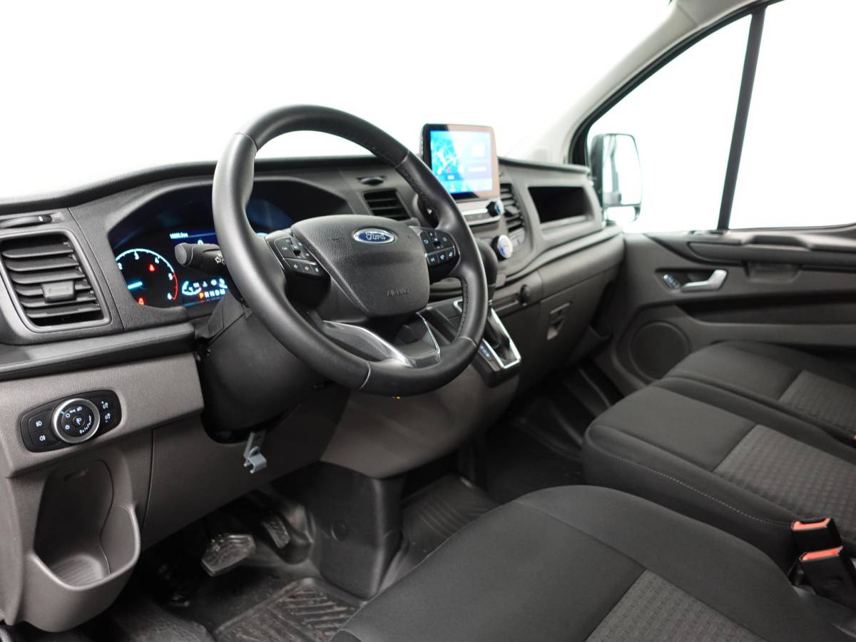 Ford Transit Custom Ford Transit Custom 300 2.0 TDCI L2H1 Trend Automaat Airco Navigatie Cruise Parkeersensoren Camera Trekhaak